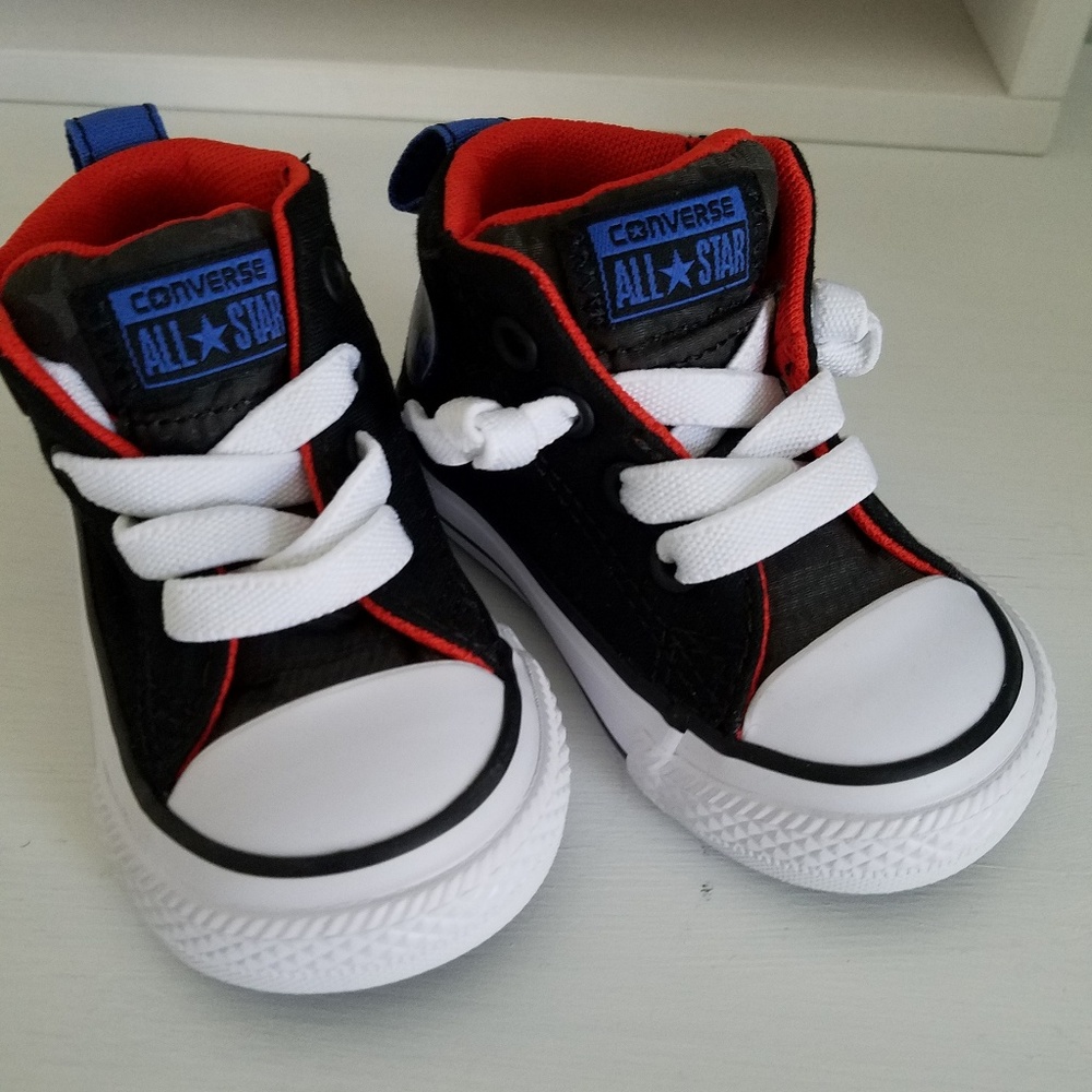 NIB Baby Chucks